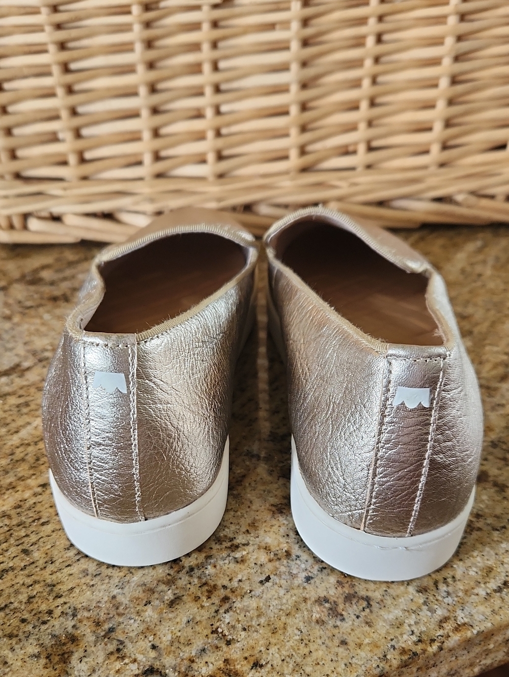 Birdies The Swift Slip-On Sneaker Metallic Gold Leather size 9 - Picture 4 of 16